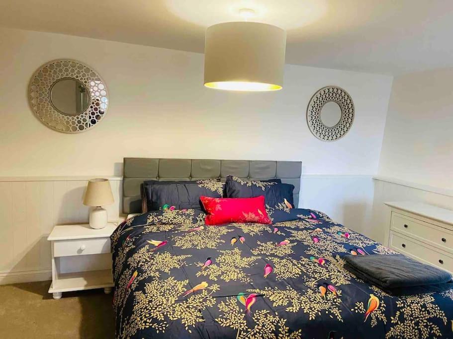 The Mill Stylish Rural Apartment With Beautiful Views Welsh Newton Common Ngoại thất bức ảnh
